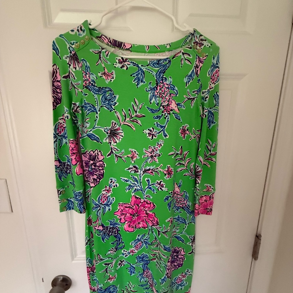 Lilly Pulitzer Green Sheath Dress with Raglan Sleeves